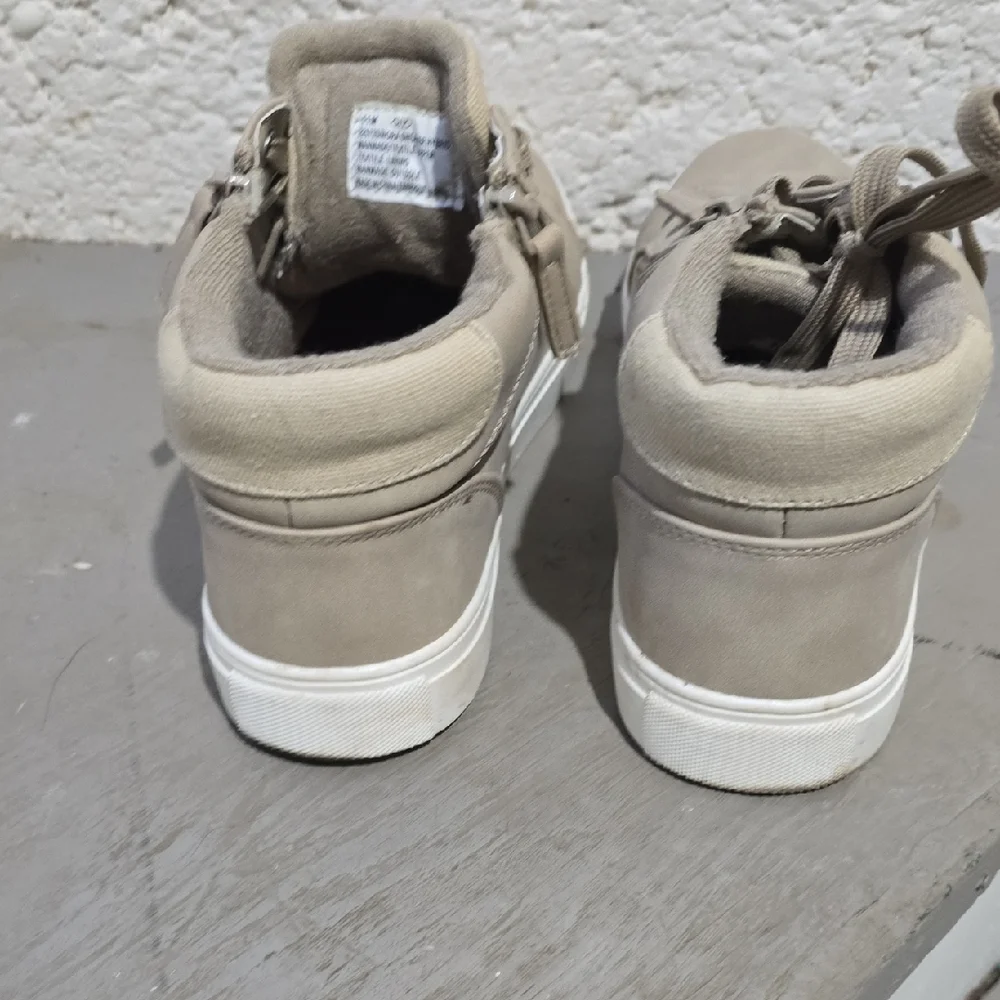 Beige Hybrid Sneakers - Picture 4 of 8